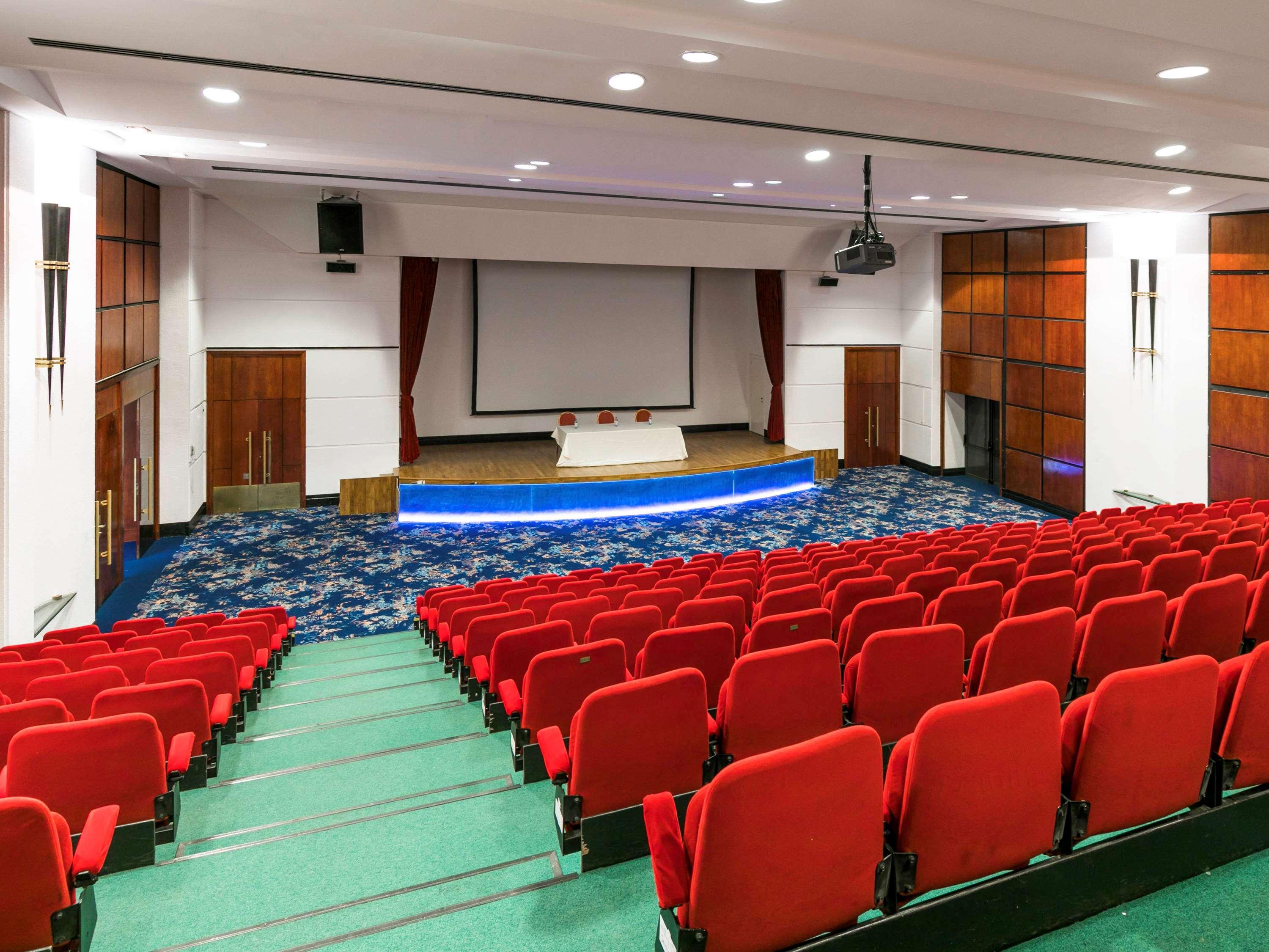 Pullman World Trade Center Hotel Bukarest