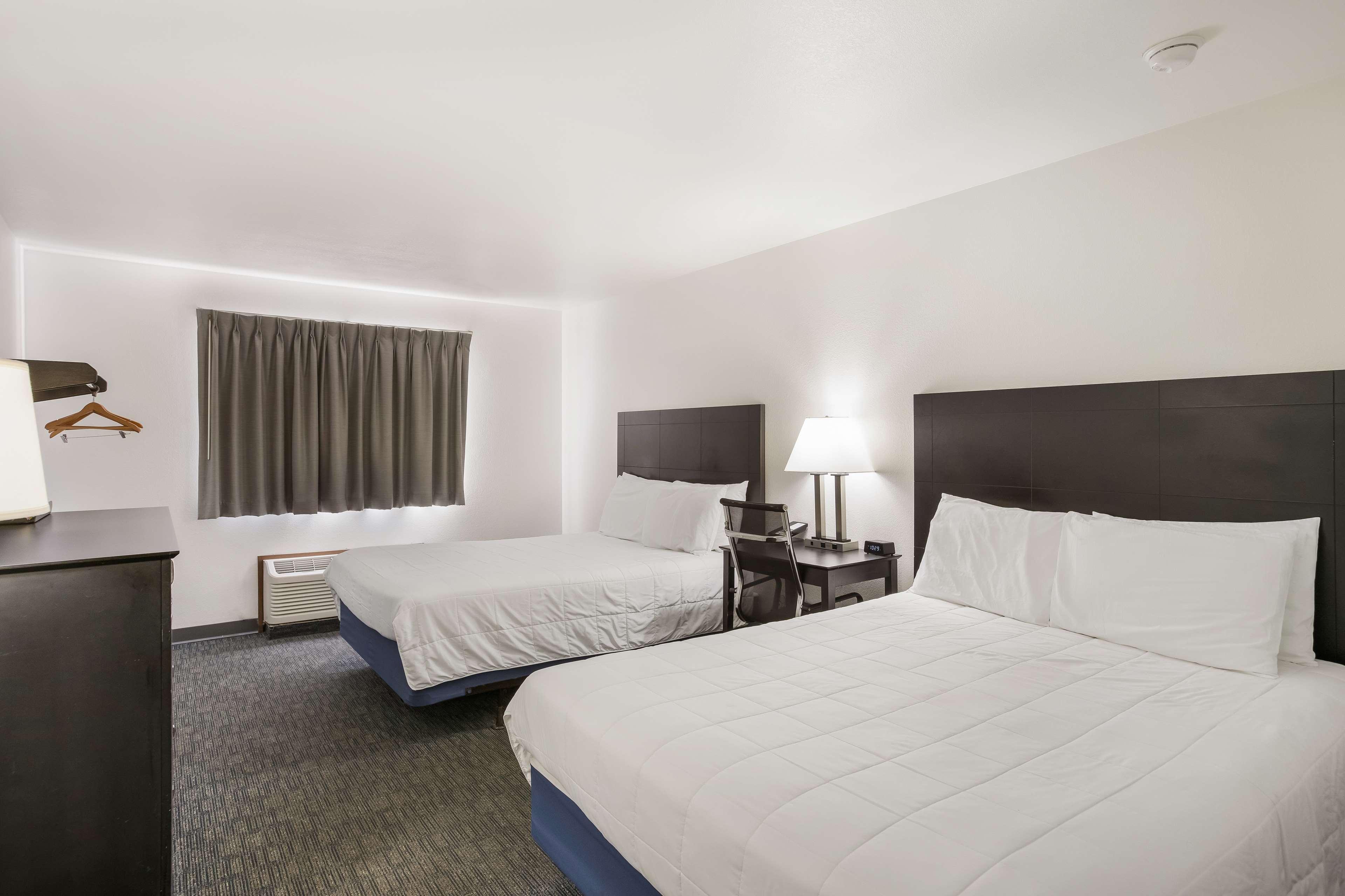 Pullman World Trade Center Hotel
