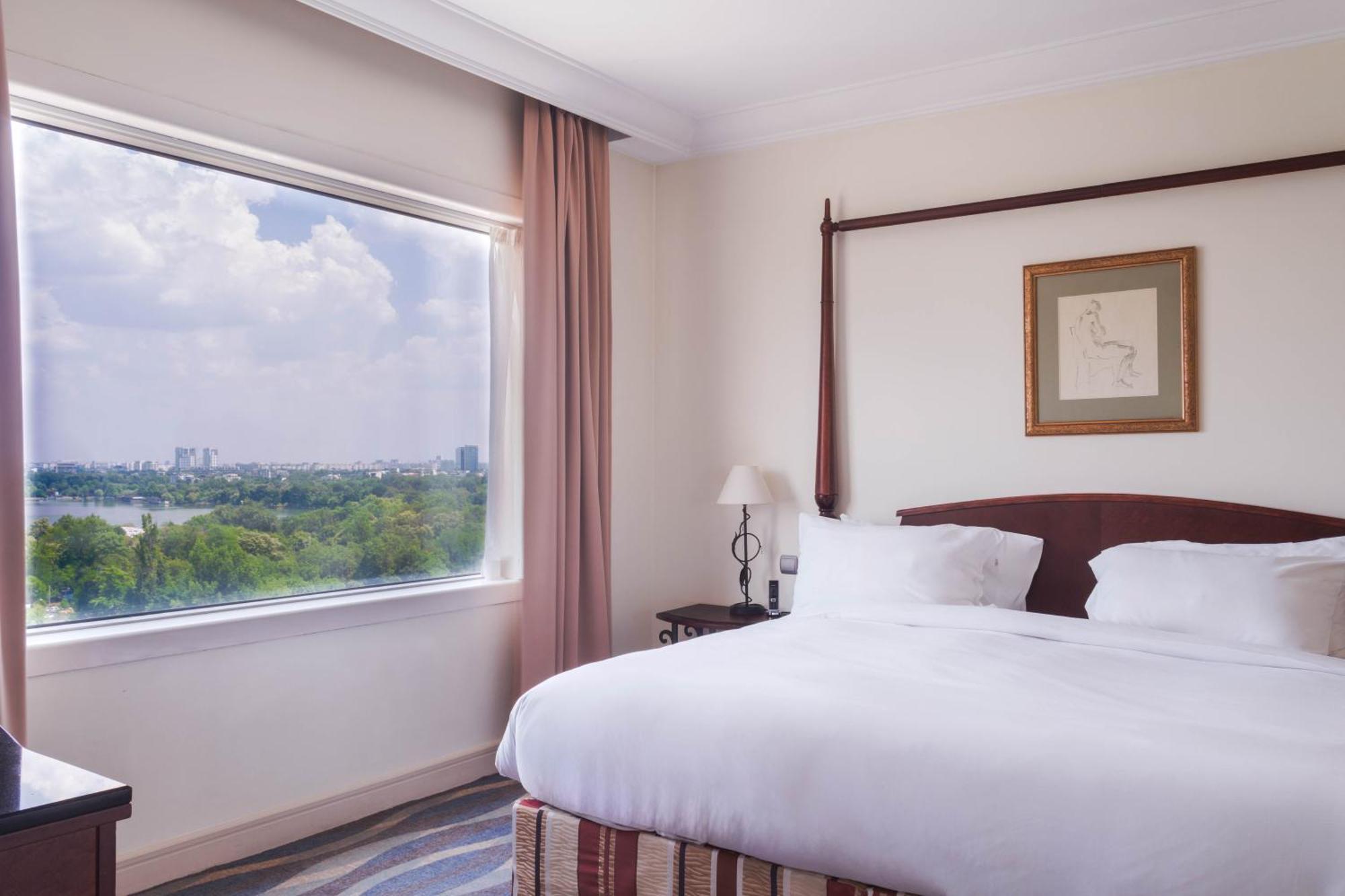 Pullman World Trade Center Hotel