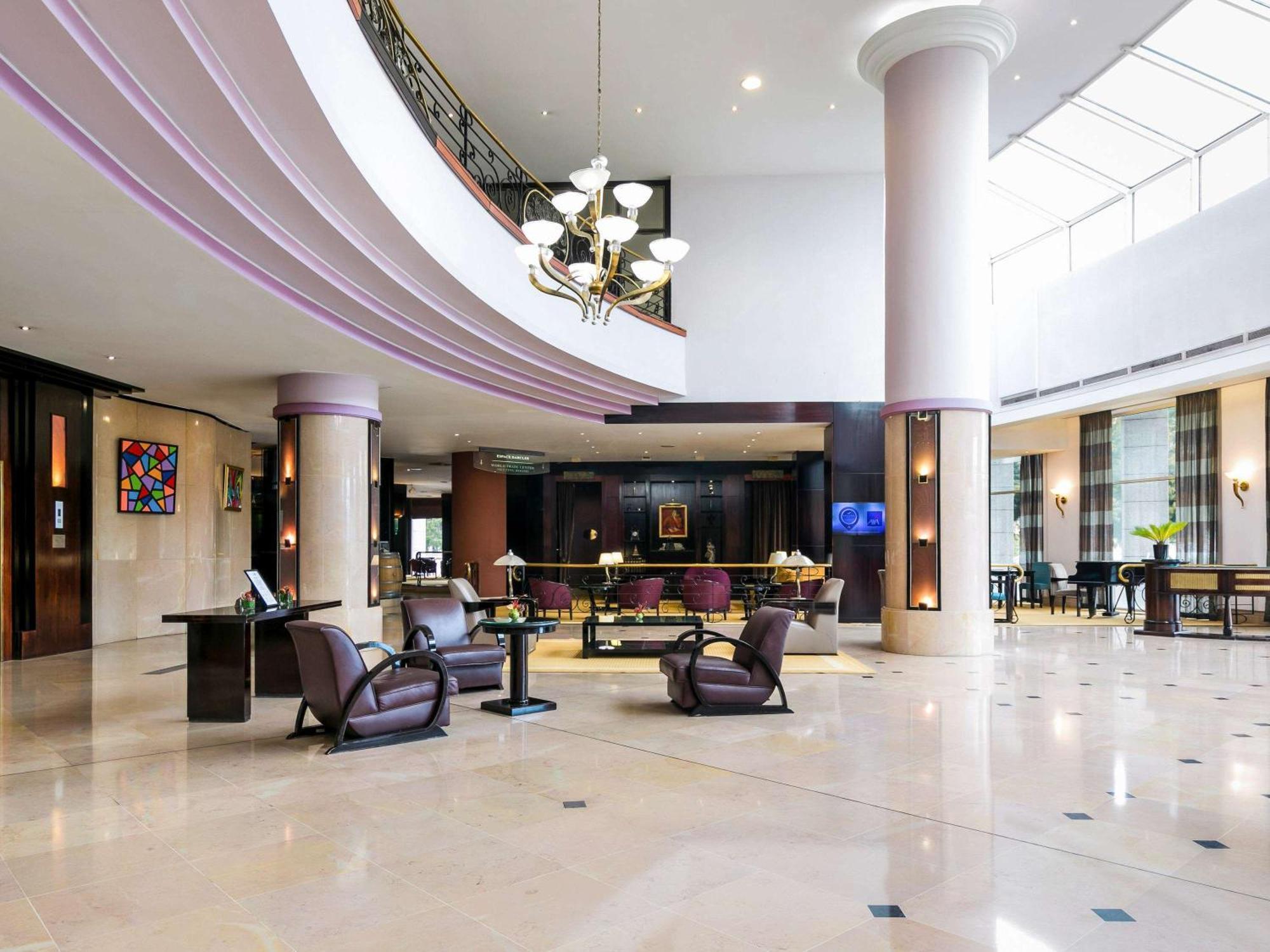 Pullman World Trade Center Hotel
